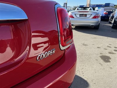 2017 Mini Cooper - Thumbnail