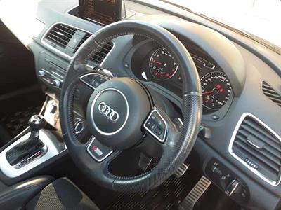 2013 Audi Q3 - Thumbnail