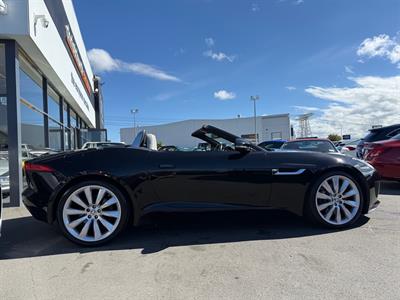 2014 Jaguar F-Type - Thumbnail