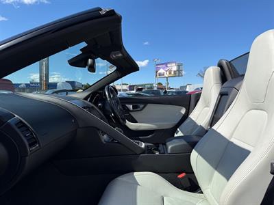 2014 Jaguar F-Type - Thumbnail