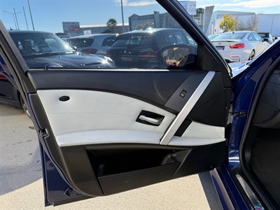 2005 BMW M5 - Thumbnail