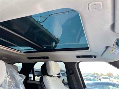 2022 Land Rover Range Rover Sport - Thumbnail