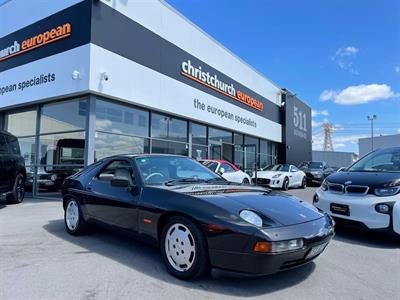 1990 Porsche 928 - Thumbnail