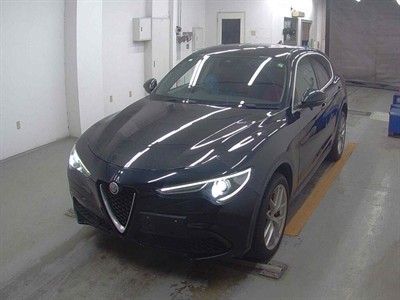 2019 Alfa Romeo Stelvio - Thumbnail
