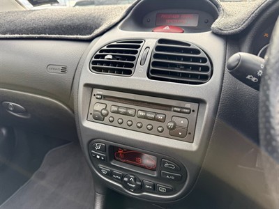 2004 Peugeot 206 - Thumbnail