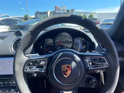 2019 Porsche Cayman - Thumbnail