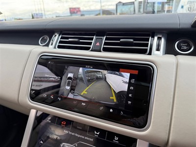 2018 Land Rover Range Rover - Thumbnail