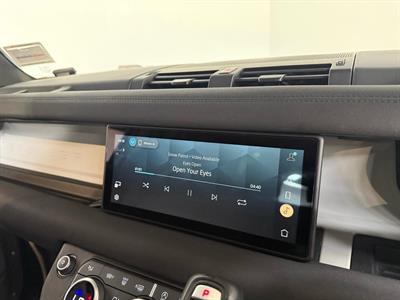 2020 Land Rover Defender - Thumbnail