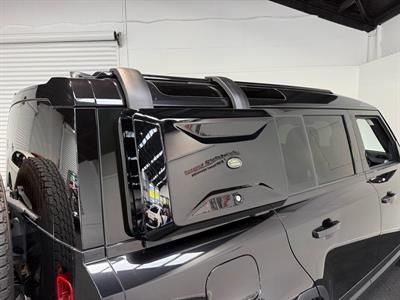 2020 Land Rover Defender - Thumbnail