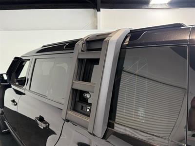 2020 Land Rover Defender - Thumbnail