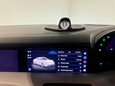 2021 Porsche Taycan - Thumbnail