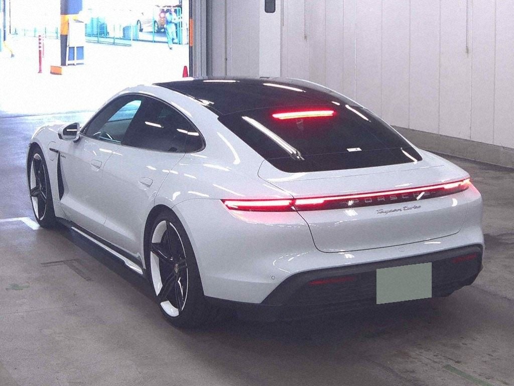 2021 Porsche Taycan