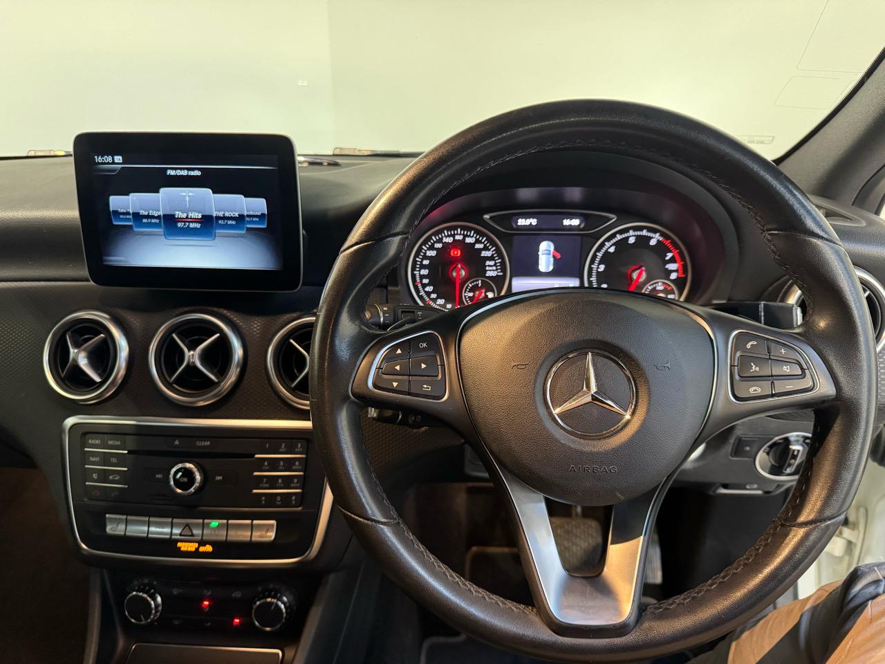 2018 Mercedes-Benz A 180