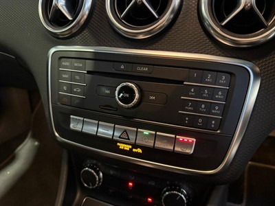 2018 Mercedes-Benz A 180 - Thumbnail