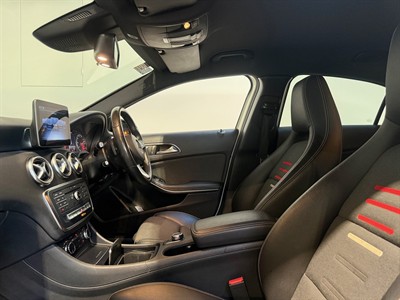2018 Mercedes-Benz A 180 - Thumbnail
