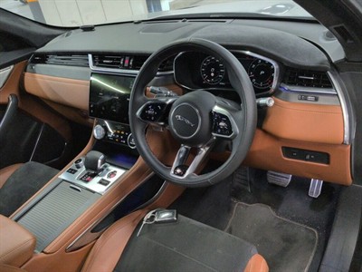 2022 Jaguar F-Pace - Thumbnail
