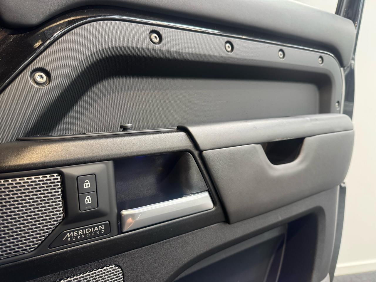 2022 Land Rover Defender