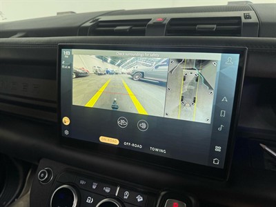 2022 Land Rover Defender - Thumbnail