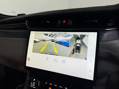 2021 Jaguar F-Pace - Thumbnail