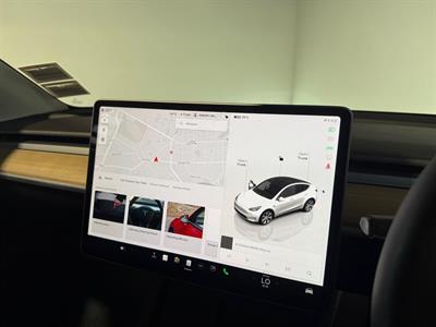 2023 Tesla Model Y - Thumbnail