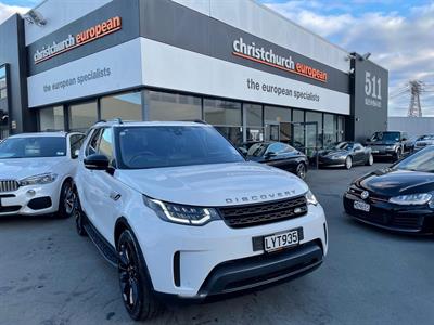 2017 Land Rover Discovery - Thumbnail