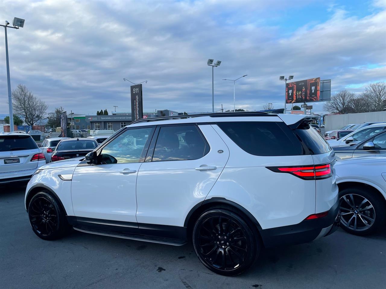 2017 Land Rover Discovery