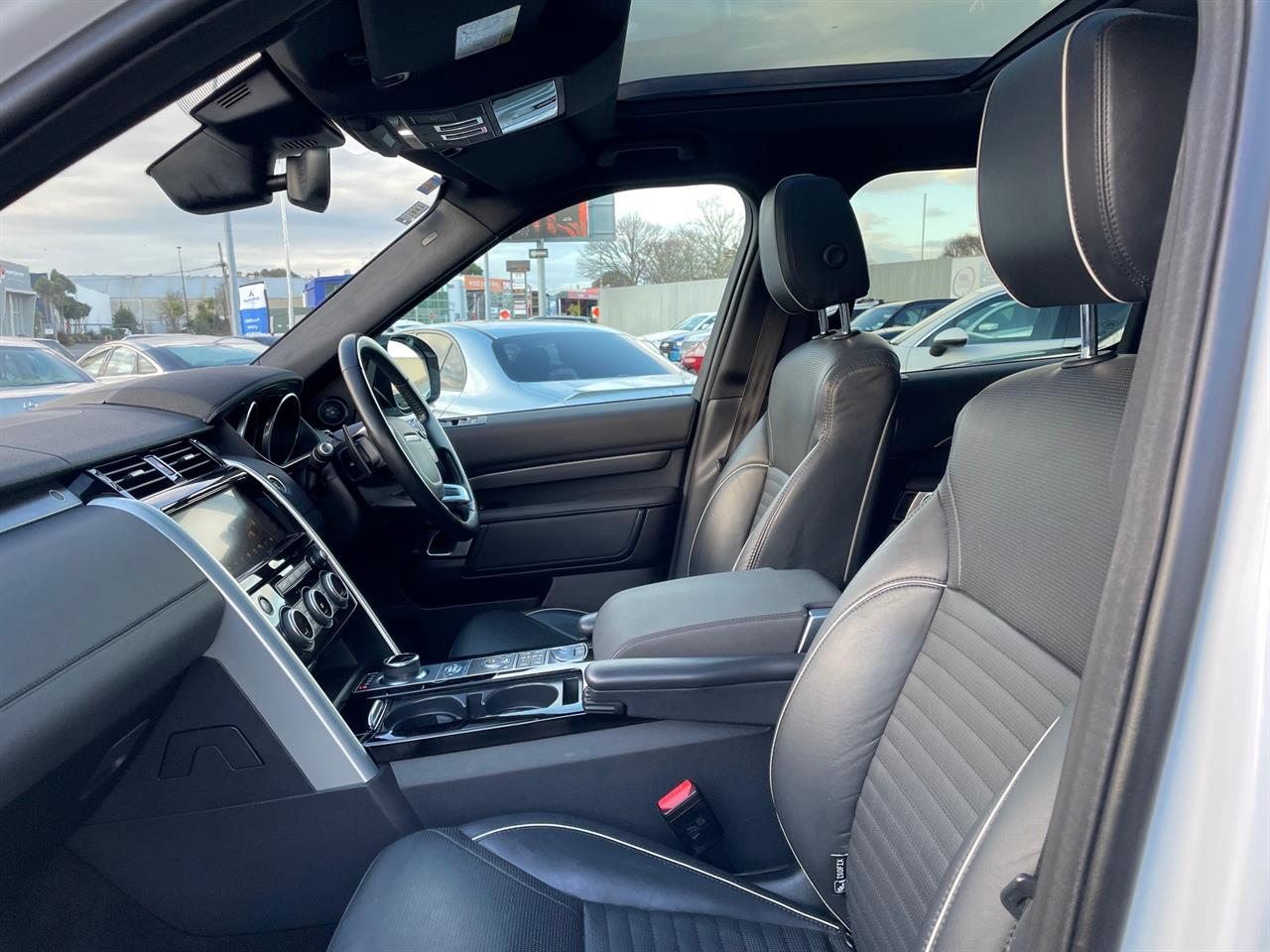 2017 Land Rover Discovery