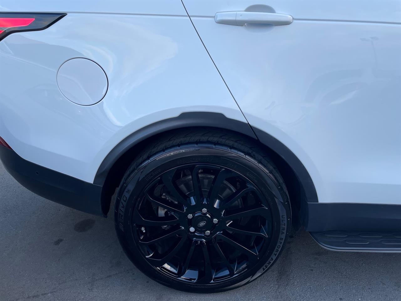 2017 Land Rover Discovery