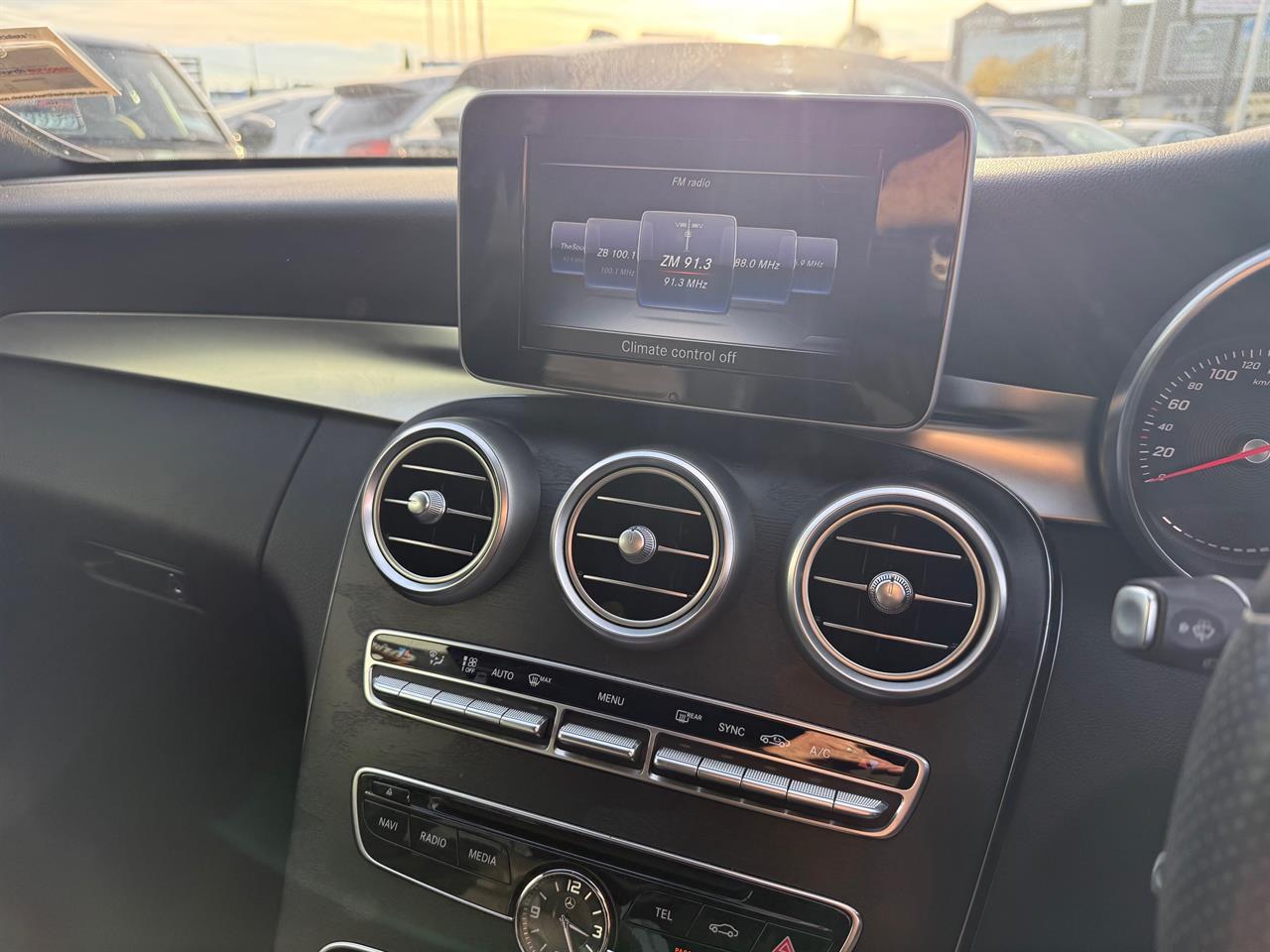 2016 Mercedes-Benz C 200