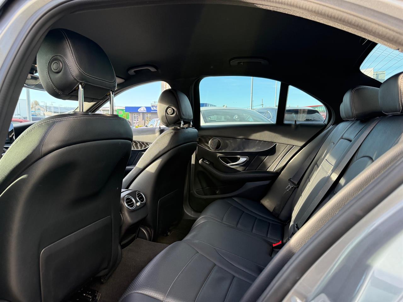 2016 Mercedes-Benz C 200