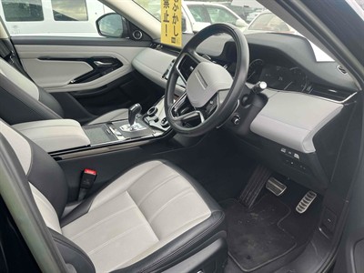 2022 Land Rover Range Rover Evoque - Thumbnail