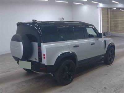 2021 Land Rover Defender - Thumbnail