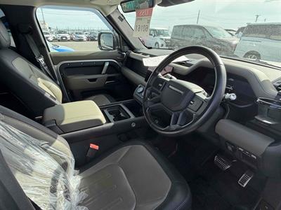 2021 Land Rover Defender - Thumbnail