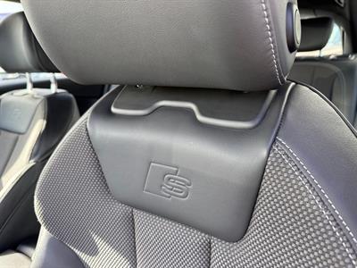 2016 Audi A4 - Thumbnail