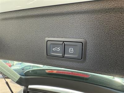 2016 Audi A4 - Thumbnail