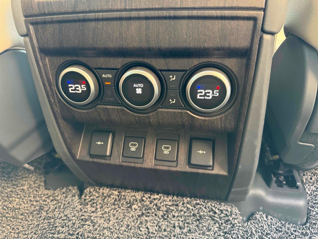 2021 Land Rover Defender