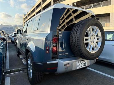2021 Land Rover Defender - Thumbnail