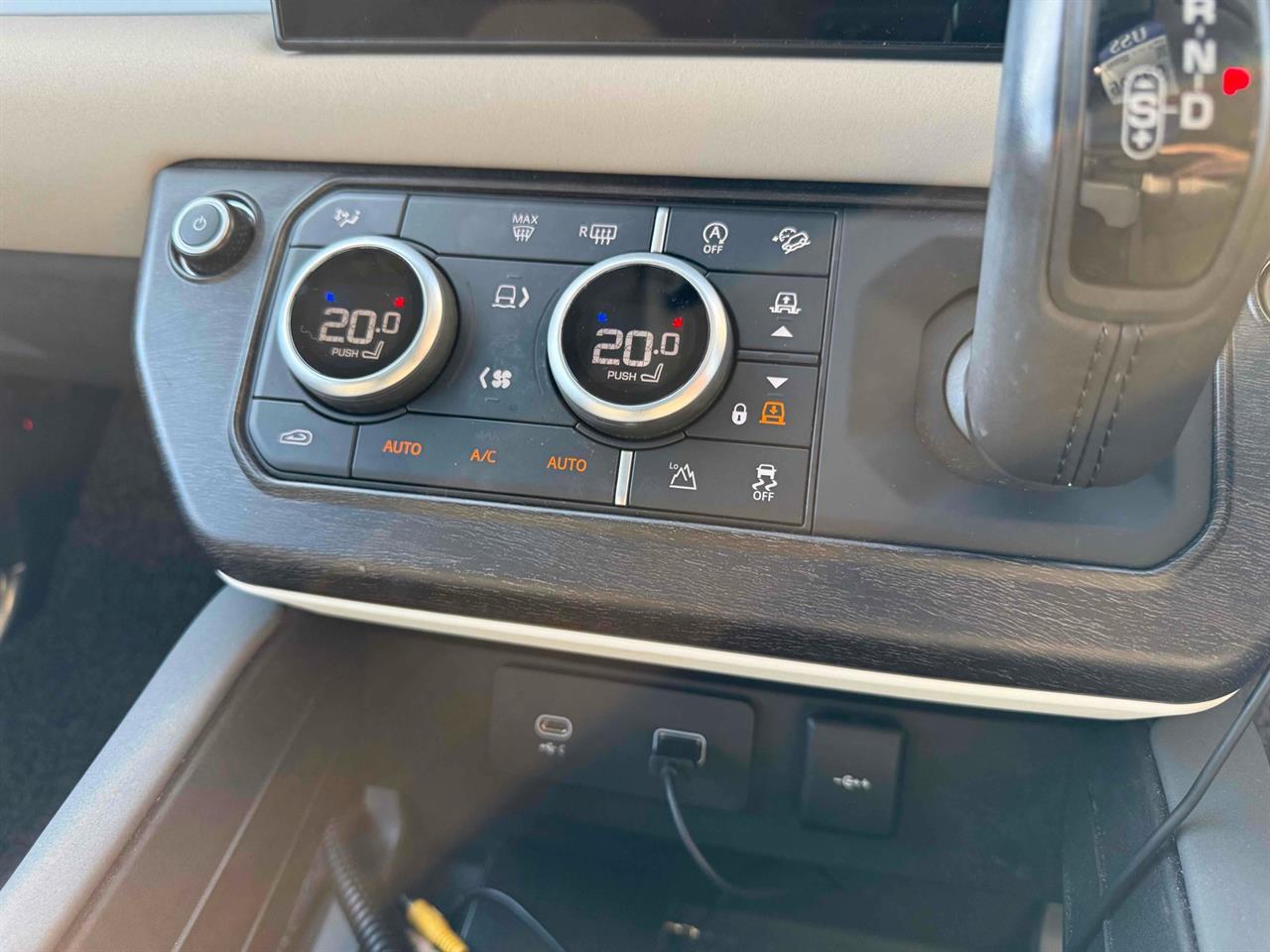 2021 Land Rover Defender