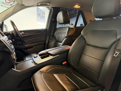 2012 Mercedes-Benz ML 350 - Thumbnail