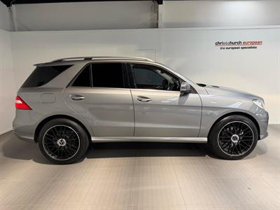 2012 Mercedes-Benz ML 350 - Thumbnail