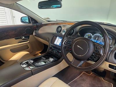 2013 Jaguar XJ - Thumbnail