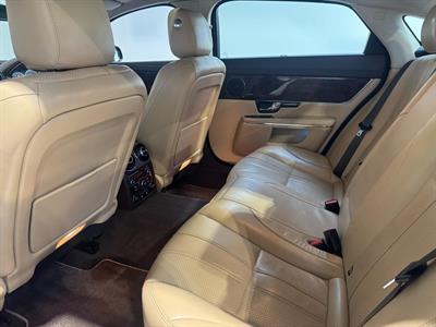 2013 Jaguar XJ - Thumbnail