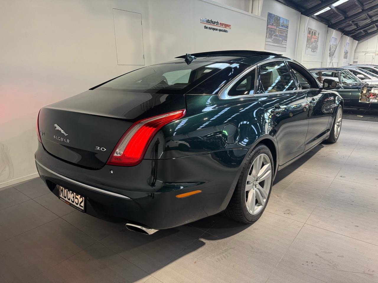 2013 Jaguar XJ