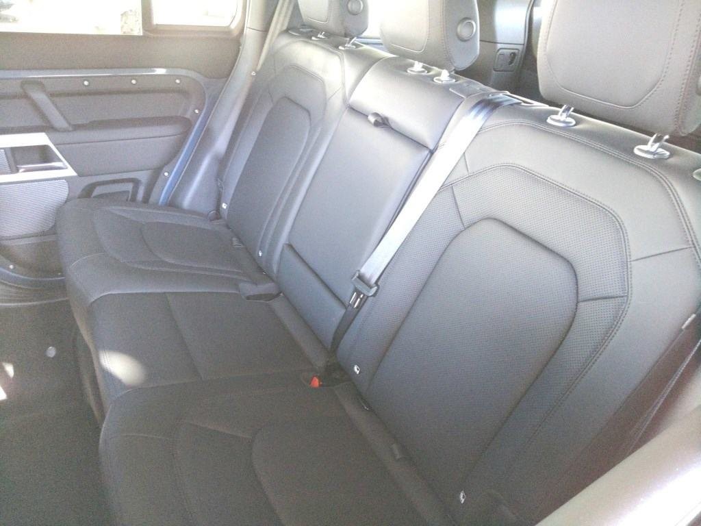 2024 Land Rover Defender