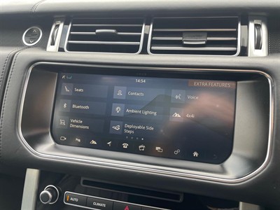 2018 Land Rover Range Rover - Thumbnail