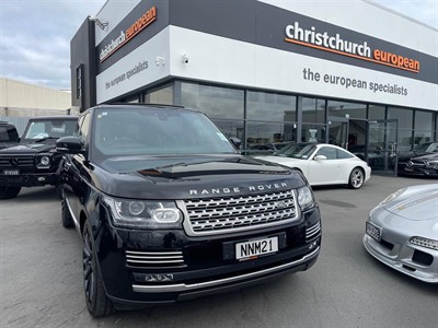2018 Land Rover Range Rover - Thumbnail