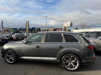 2016 Audi Q7 - Thumbnail