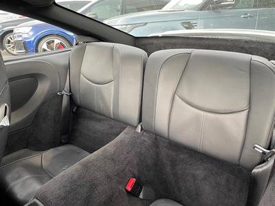 2005 Porsche 911 - Thumbnail