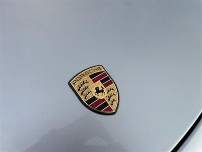 2005 Porsche 911 - Thumbnail