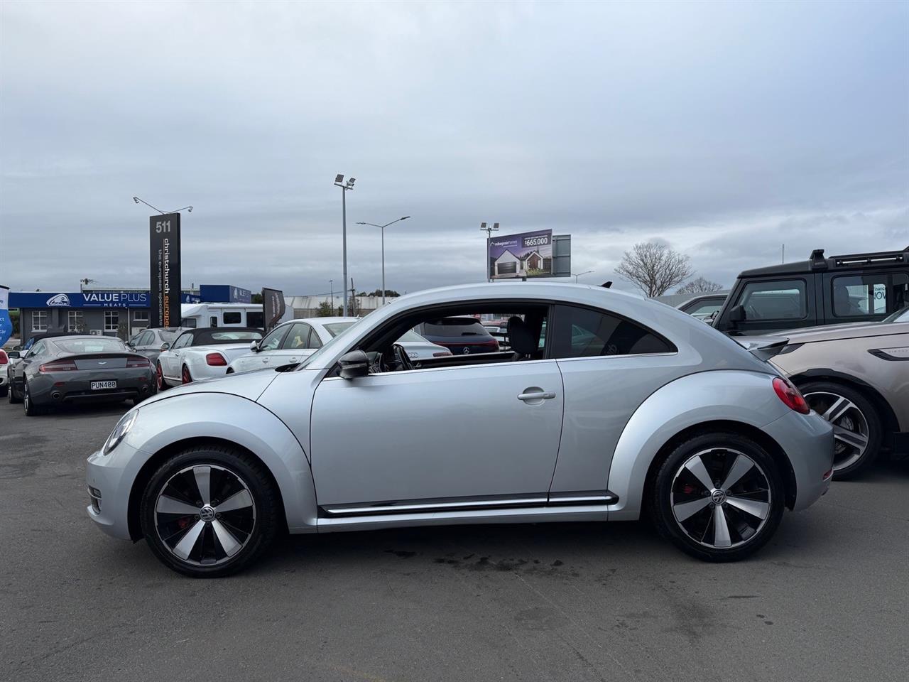 2013 Volkswagen Beetle